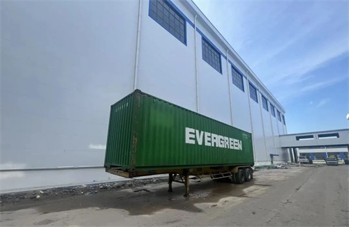 20241031997746.jpg 马来团队合影 装配线启动第一台空压机(图3)