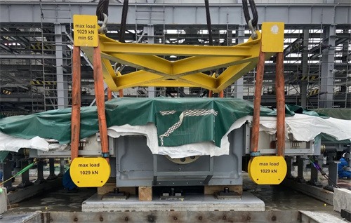 浙江石化二期工程项目部建设迎来2#30万吨/年LDPE(图1)