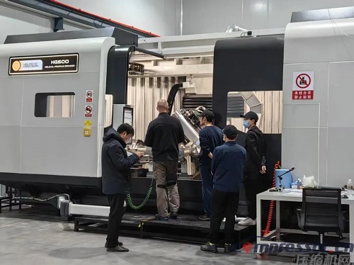 江苏省机械行业协会压缩机分会第二次会员会议和技术专家认证会议(图19)