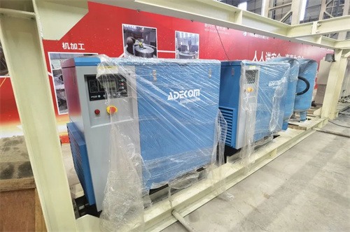 浙江某盾构厂家自主研发制造的复合土压平衡盾构机下线(图3)