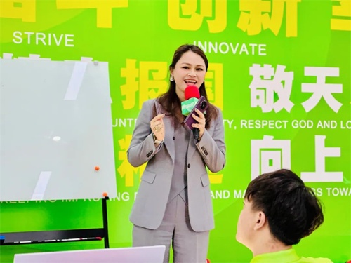 萨震成长商学院第十六届全国销售精英培训圆满结束(图2)