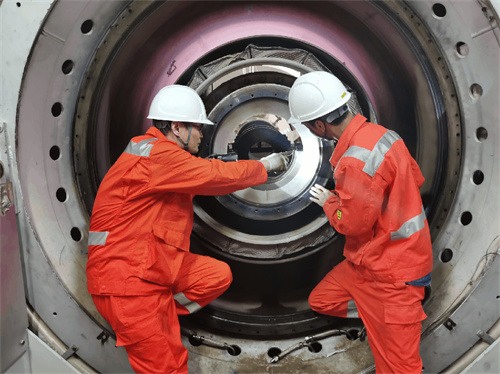 20250707413979.jpg 西部管道公司首次在机械工业出版社出版 01 汇聚创新维修方案(图2)