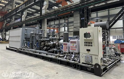 济柴动力超深井70兆帕高压注气压缩机成功投入使用(图3)