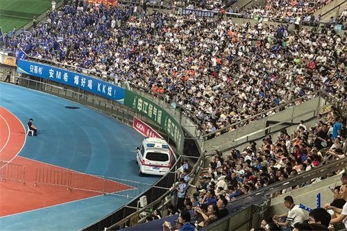 江苏省城市足球联赛第六轮举行 申江储气罐强大品牌支持足球盛宴(图7)