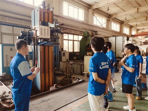 去沈阳申元气体压缩机有限公司开展社会实践活动(图3)