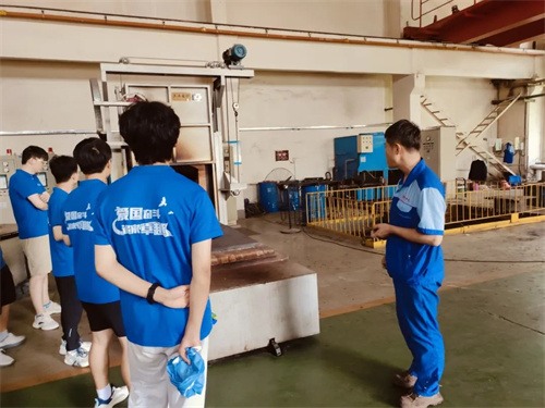 去沈阳申元气体压缩机有限公司开展社会实践活动(图2)