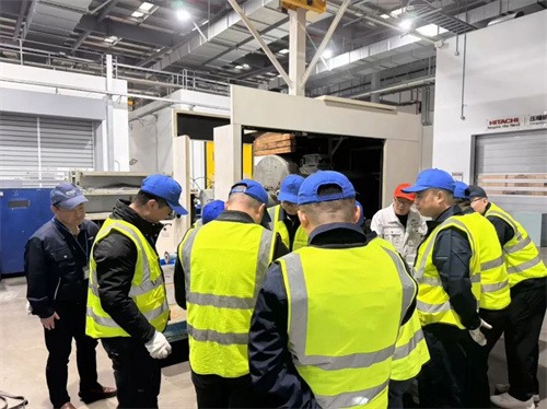 空气压缩机驱动着发电的关键过程(图4)