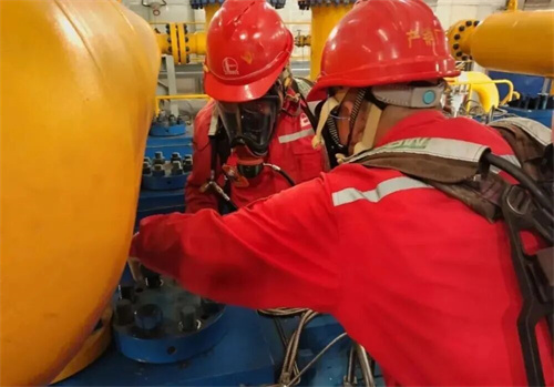 2号增压站高硫压缩机组4000小时二次维护工作完成(图2)