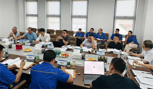 四列2000KN超大推力往复压缩机组开发设计方案评审会议在沈(图2)