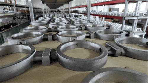 伊山镇全力赶制空气压缩机配件(图2)