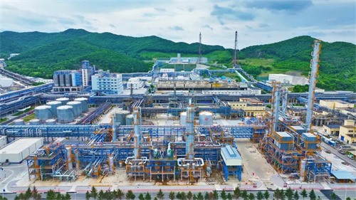 吉化公司转型升级项目新建100万吨/年裂解汽油加氢装置(图1)