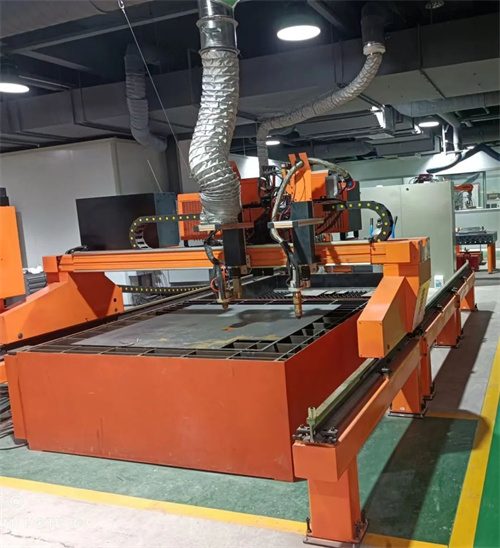 55KW风冷无油螺杆空气压缩机和后处理成套设备(图1)