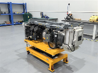 国内制动系统无油空压机风源系统在亦庄线004和013列车上稳(图1)