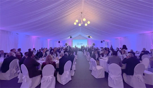 下奥地利州长Ms.Johanna Mikl(图1)