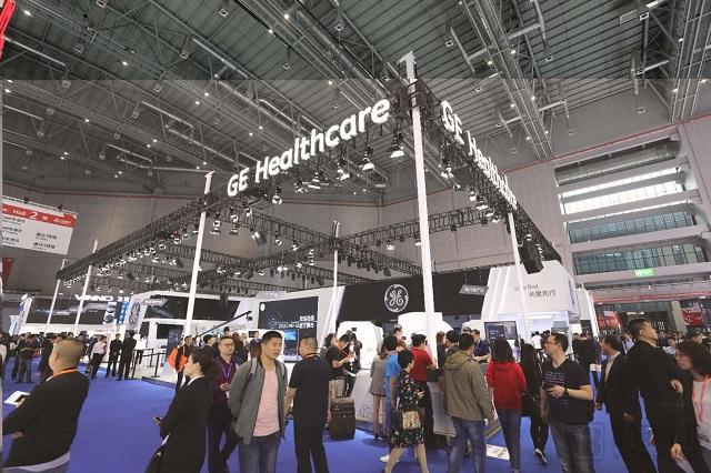 CMEF2018现场报道：4100家厂商、21个国家、600款新品，数字医疗解决方案成新主